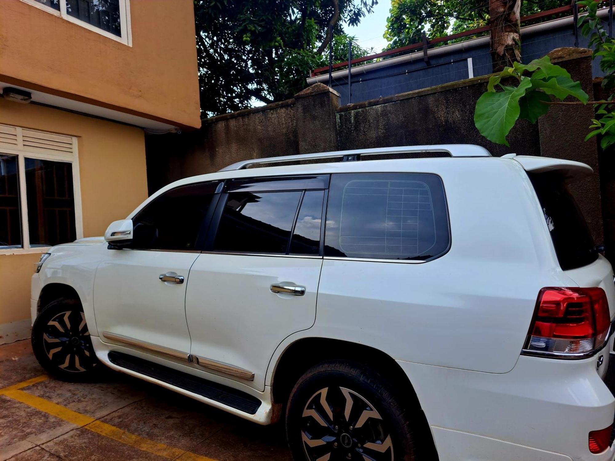 Tgs Homestay كامبالا المظهر الخارجي الصورة